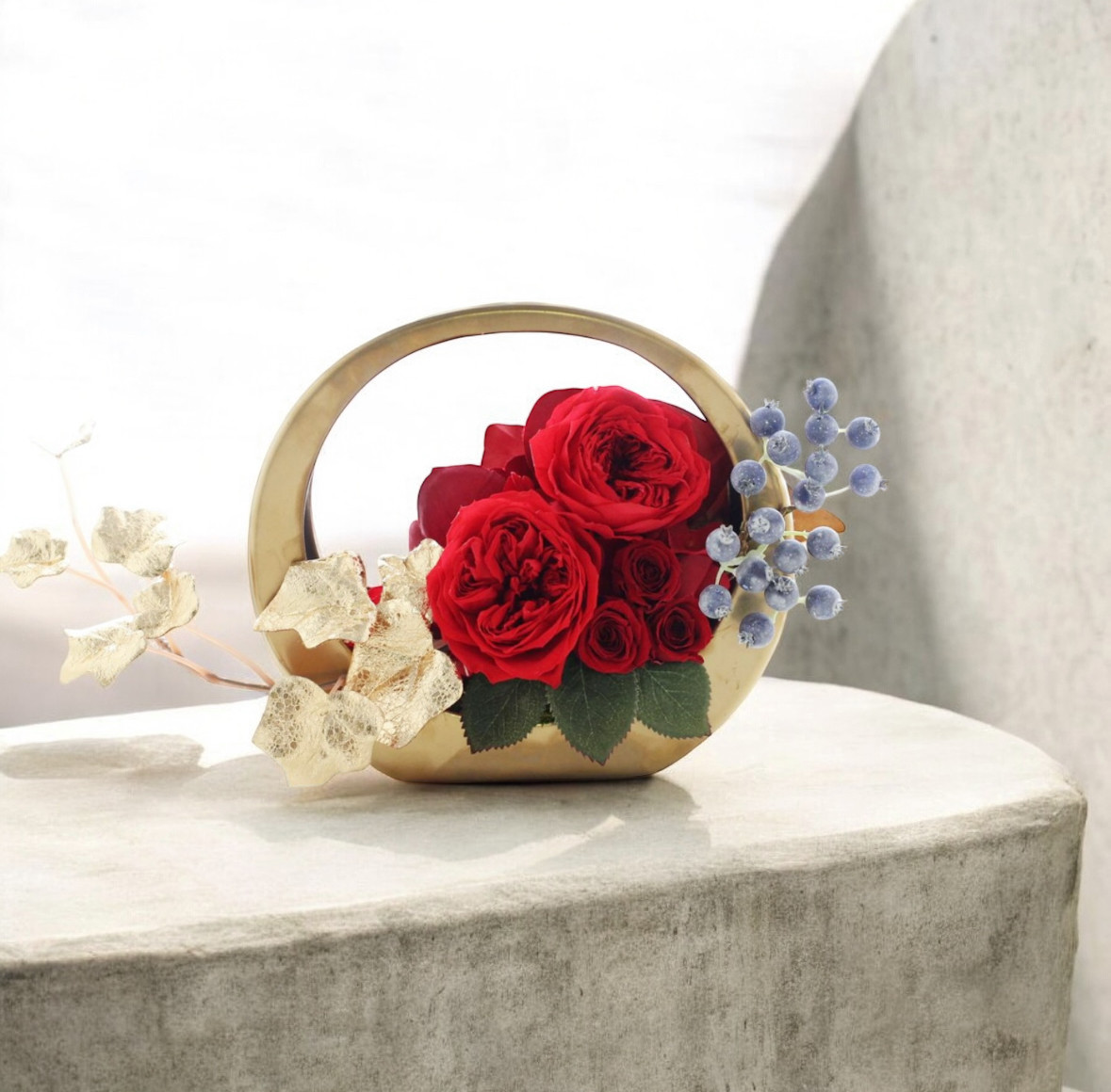 プリザーブドフラワー＜エクラ Mサイズ＞レッド ローズ 金花器【金婚祝い 還暦祝い】