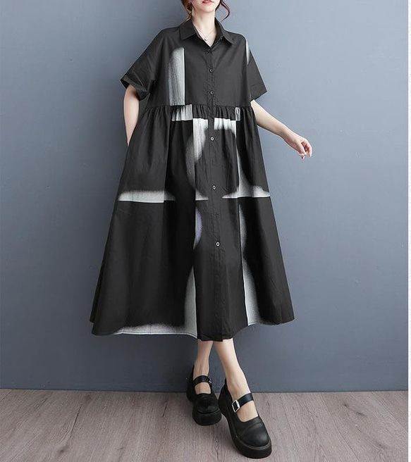 大きいサイズ シャツワンピース 半袖 アート柄 ゆったり 体型カバー 黒 3枚目の画像