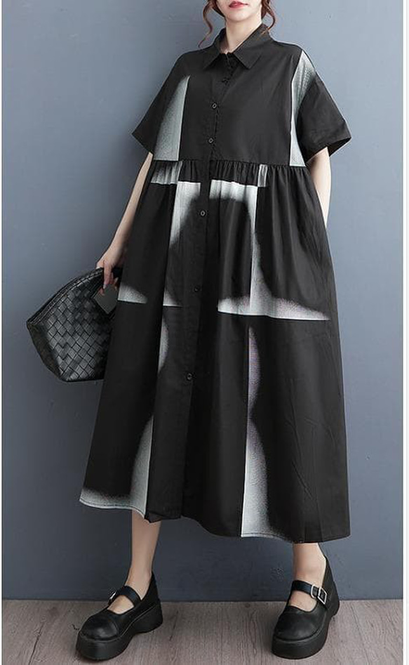 大きいサイズ シャツワンピース 半袖 アート柄 ゆったり 体型カバー 黒 4枚目の画像