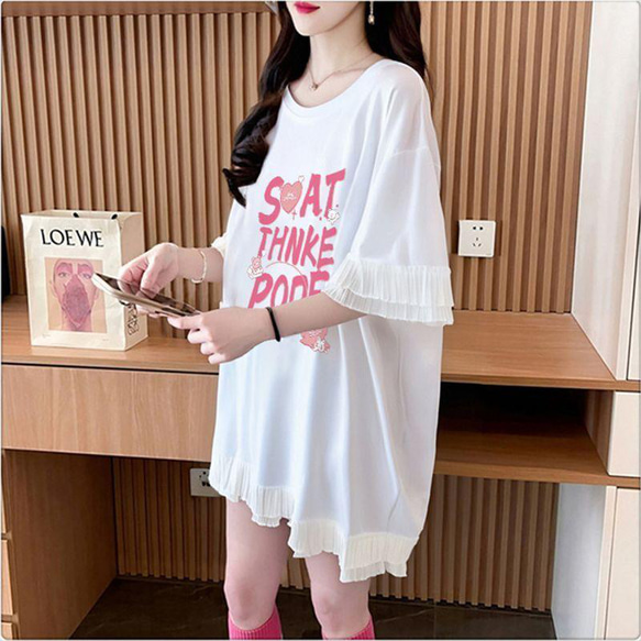 ❤️オーバーサイズ❤️フリル　トップス　半袖　レディース 春夏　新品 Tシャツ 3枚目の画像