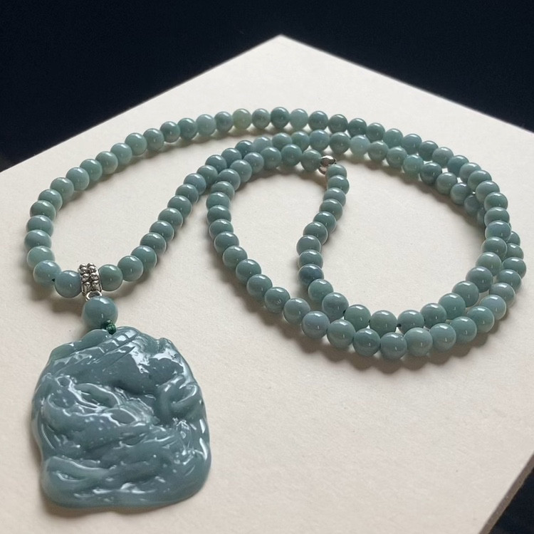 翡翠　天然石　翡翠ネックレス　ネックレス　翡翠ペンダント　ペンダント　龍  本翡翠