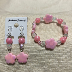 ブレスレット ・ イヤリング ・セット 346、キッズイヤリング&キッズブレスレットセット ピンク 花