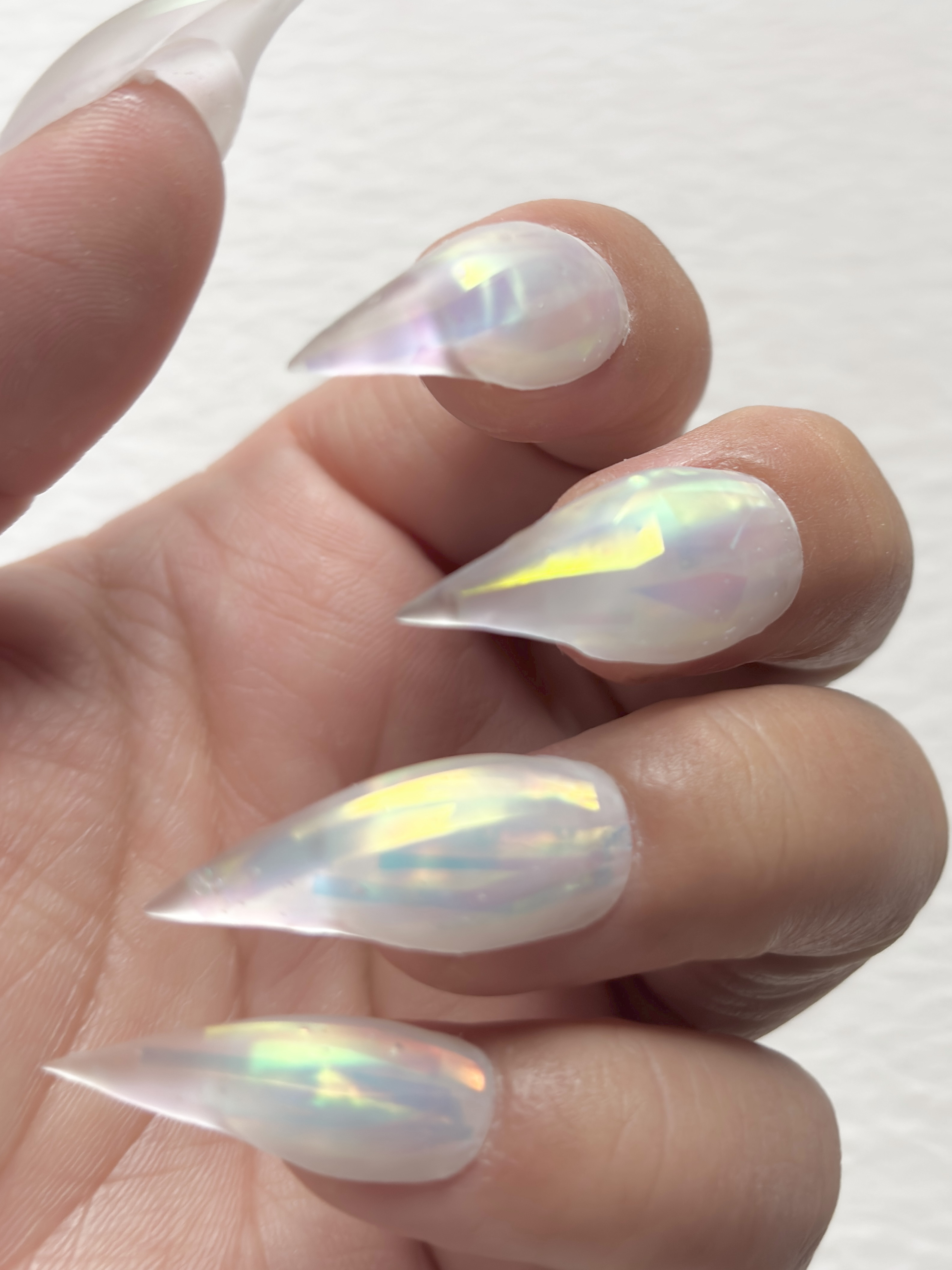 Neko-Tsume Opal Prism（ネコツメ オパールプリズム） 5,320円