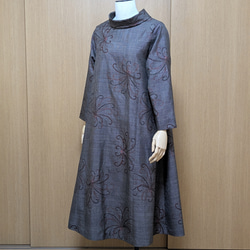 ク*ズ様 着物リメイク♪ 大島紬　ふんわりワンピース　MーL 裏地付き♪ 着物リメイク 花柄大島紬ワンピース ロング 2WAY ゆったり Lサイズ