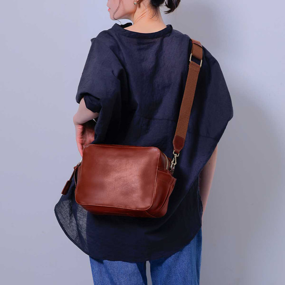 義大利真皮單肩包，大容量，斜背包，附收納盒，棕色，HAB033-VO 第1張的照片