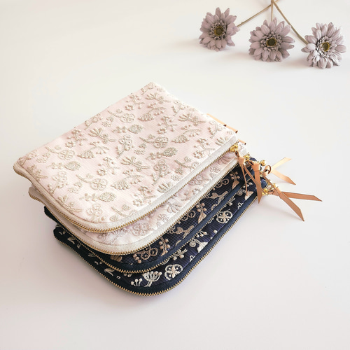 【現品】B6 マルチケース 母子手帳ケース等にも ミナペルホネン シンプル無地 母子手帳ケース マルチケース 使いやすい 見開きタイプ