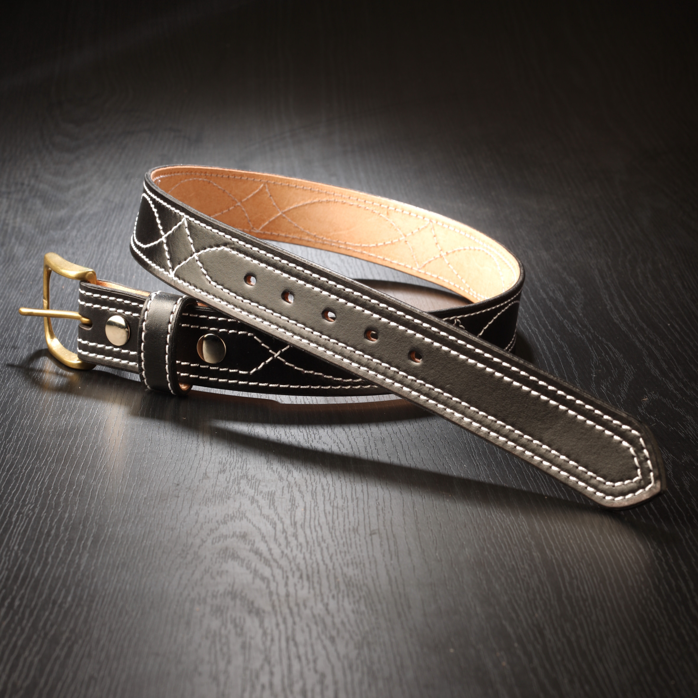 ウェスタン  ステッチベルト（ WESTERN  STITCH  BELT)
