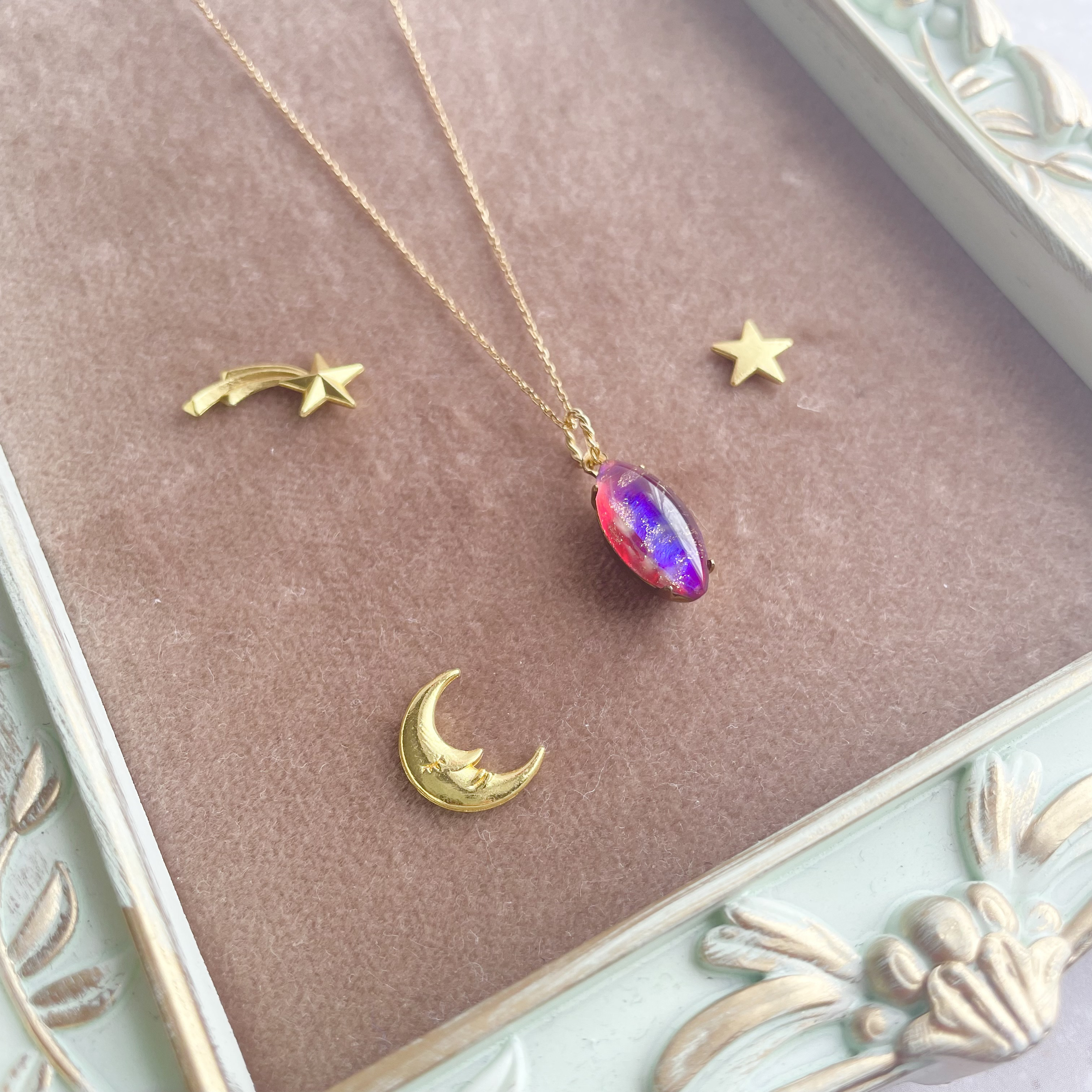 ドイツ製ヴィンテージ＊ドラゴンズブレス マーキスネックレス【Ruby Pink Mix】