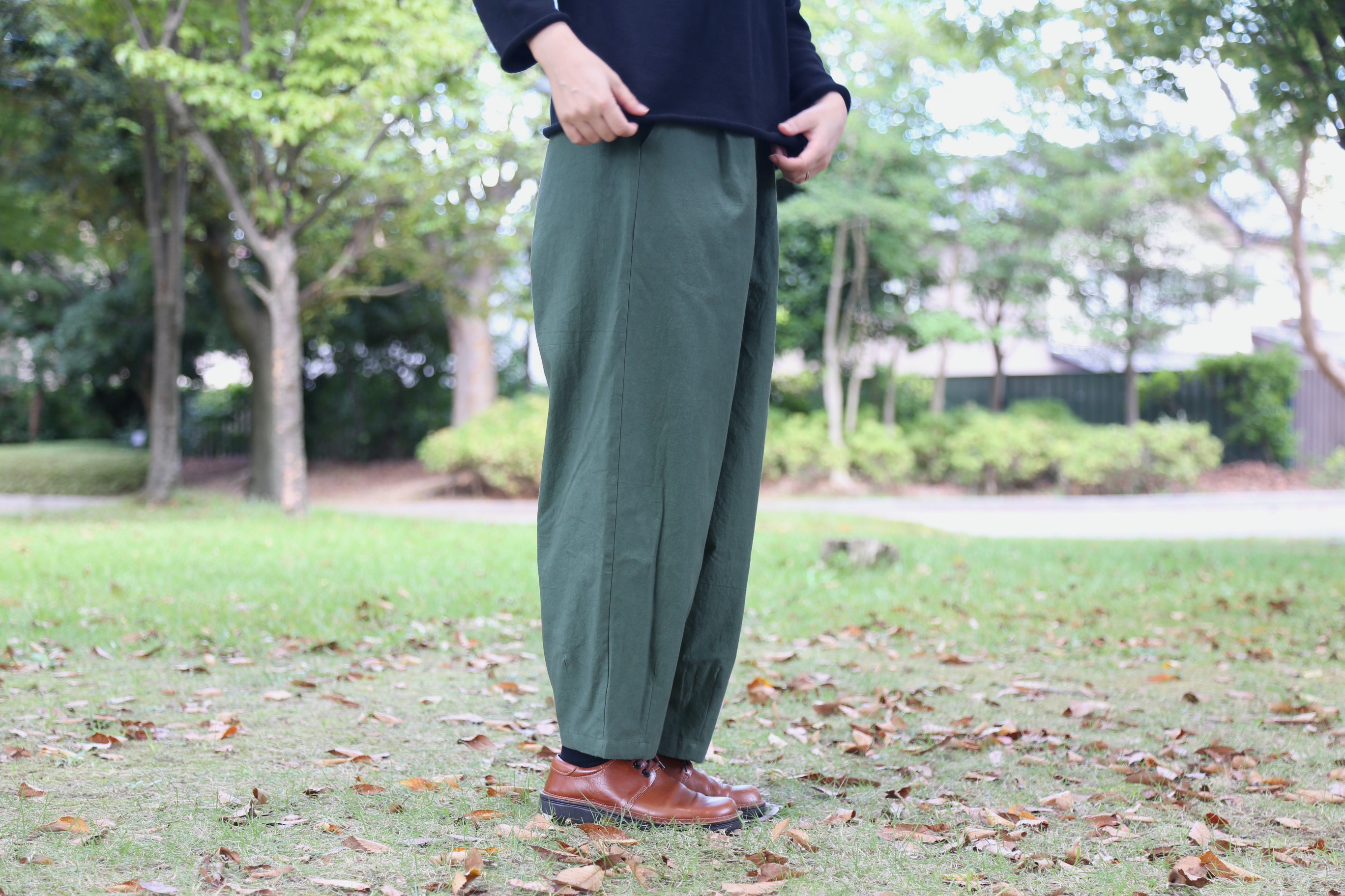 ⚪︎新作⚪︎天日干しタックパンツ（深緑）