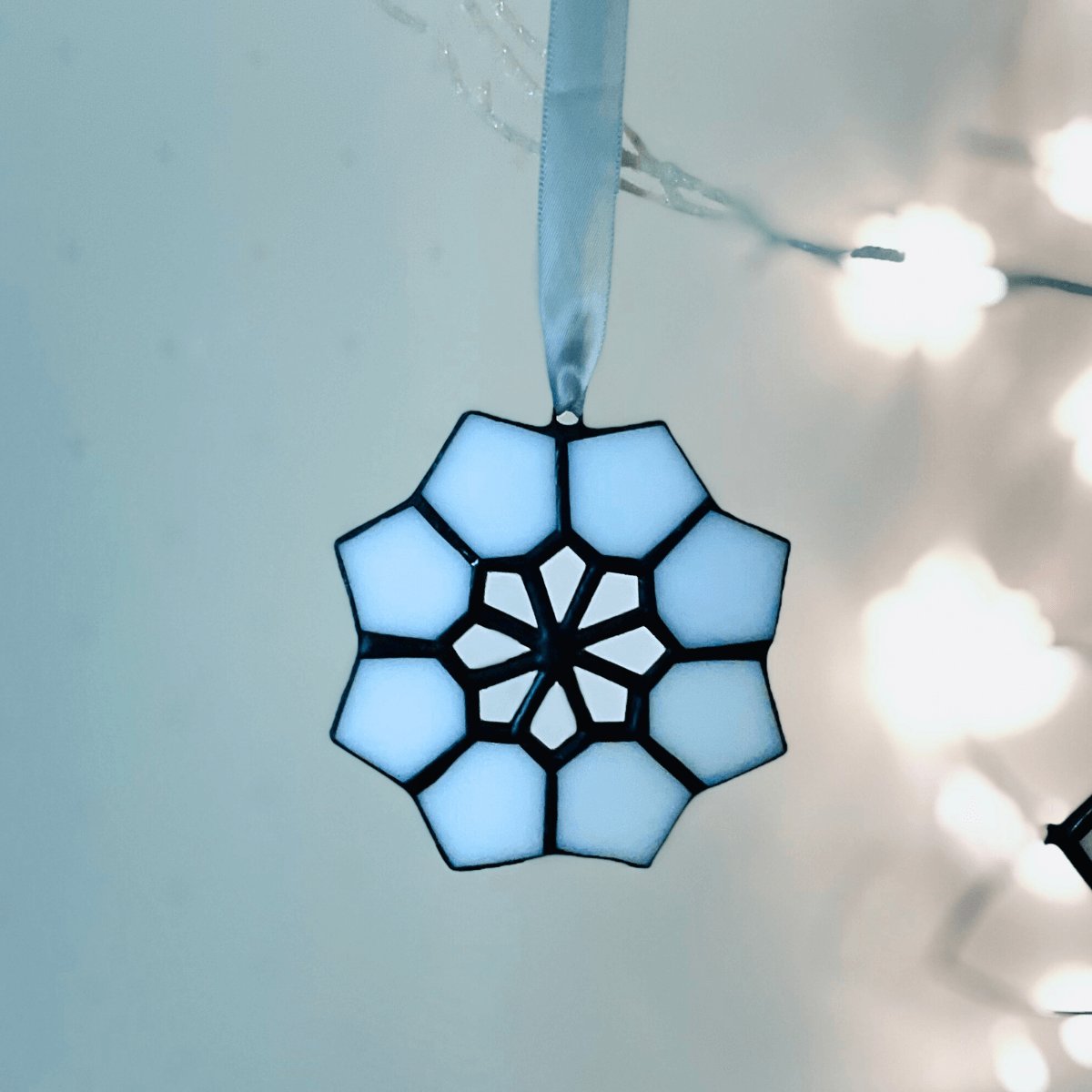 ステンドグラス オーナメント 雪の結晶 モビール