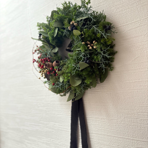 フラワー・リース yu ⭐️クリスマスSALE⭐️針葉樹香るフレッシュクリスマスリースドライ