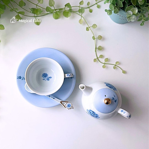 2025年新作♪ 上品で高級感のあるブルーローズのティーフォーワン