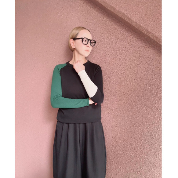 M &amp; L❤️2種顏色❤️修身針織❤️日本原裝進口❤️不對稱配色❤️黑色或藍綠色 第13張的照片