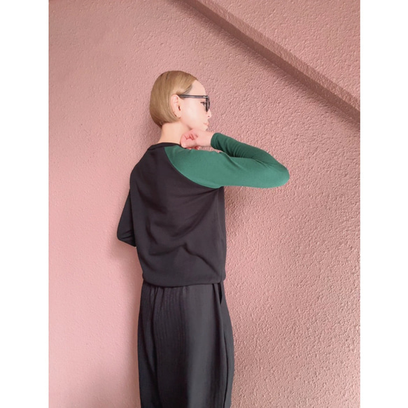 M &amp; L❤️2種顏色❤️修身針織❤️日本原裝進口❤️不對稱配色❤️黑色或藍綠色 第9張的照片