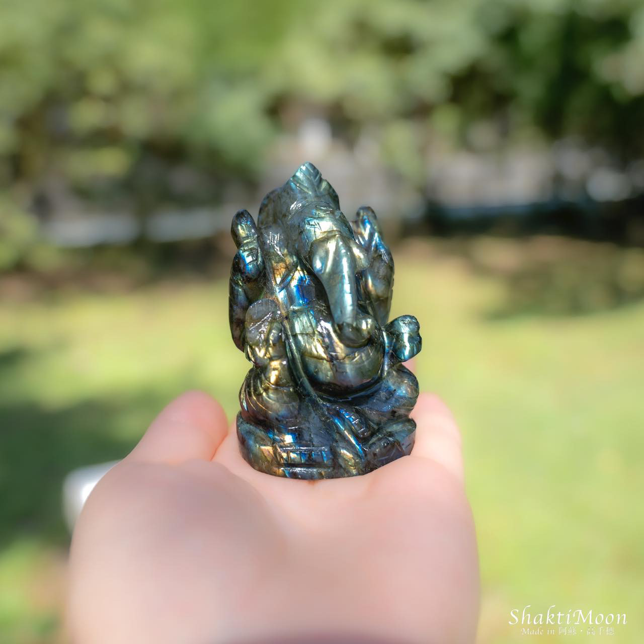 【1点もの！宇宙の叡智を宿す ガネーシャ神像・マルチカラーラブラドライト25】天然石彫刻置物・インドの神様・商売繁盛