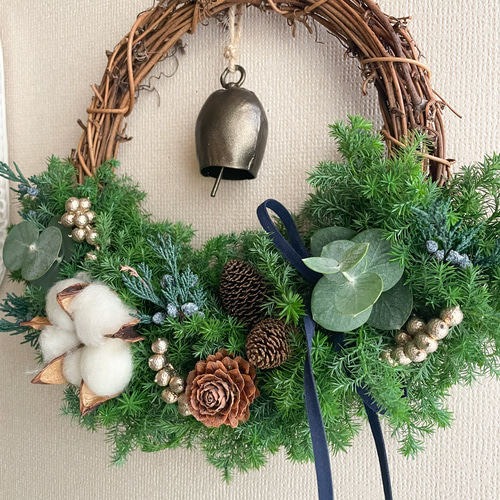 針葉樹の香りクリスマスリース ベル クリスマスリース 玄関 プレゼント