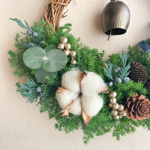早割】針葉樹の香りクリスマスリース ベル クリスマスリース 玄関