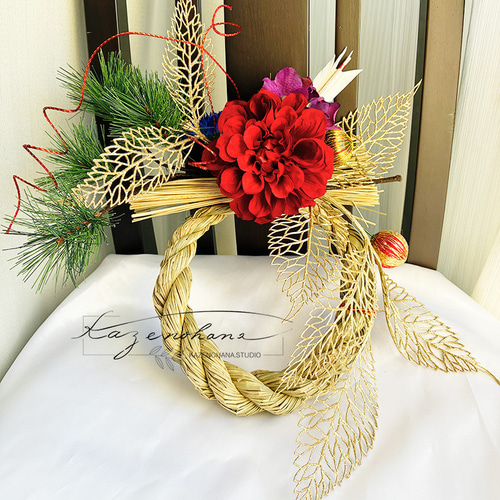 お正月飾り＊ゴールドの華やかなしめ飾りM-2＊稲藁のしめ縄＊アーティ
