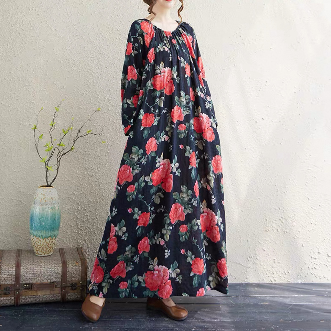 大人カジュアルワンピース 長袖ワンピース 綿麻ワンピース 花柄ワンピース  秋冬ワンピース   受注制作