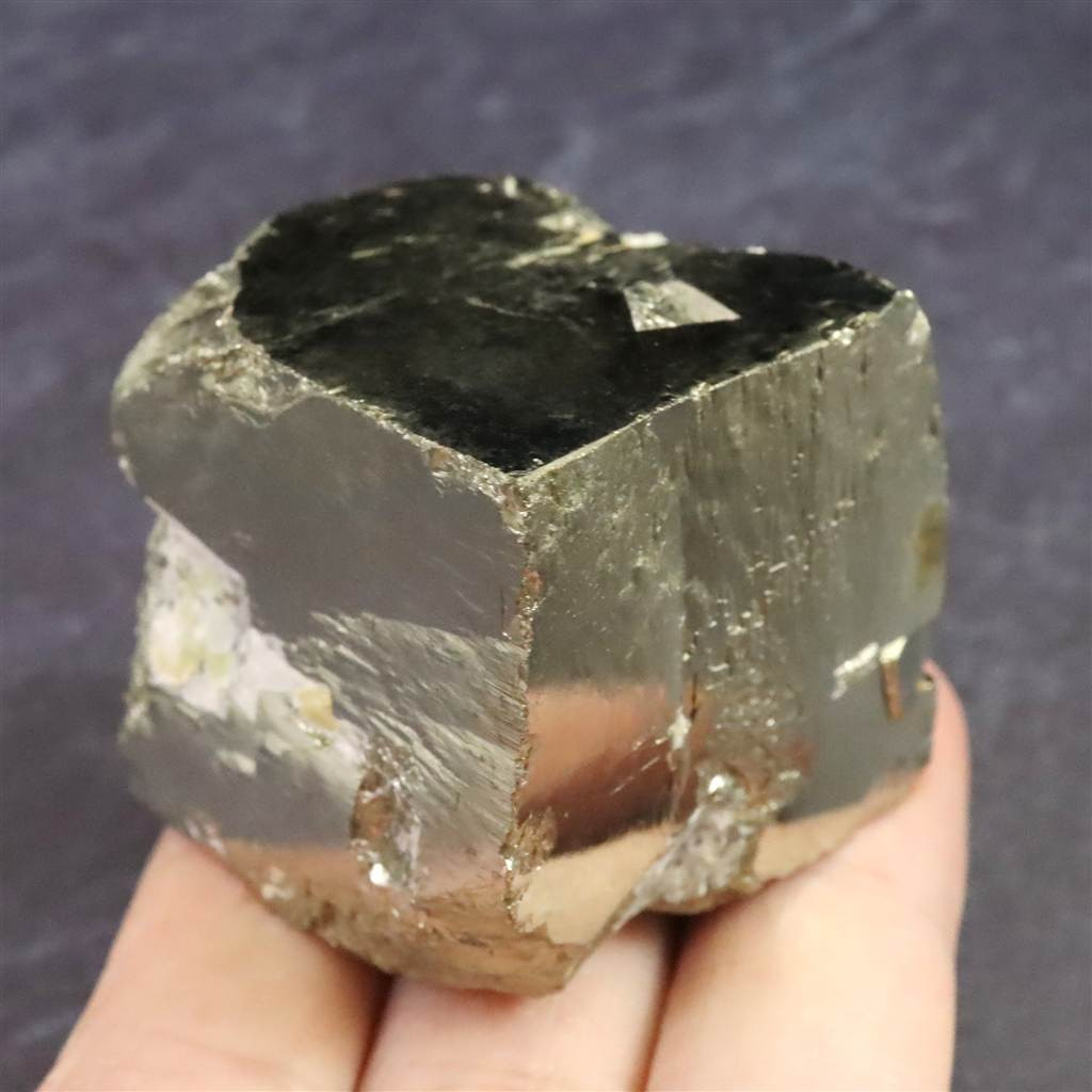 スペイン産 パイライト 黄鉄鉱  36mmキューブ 193.1g #64674