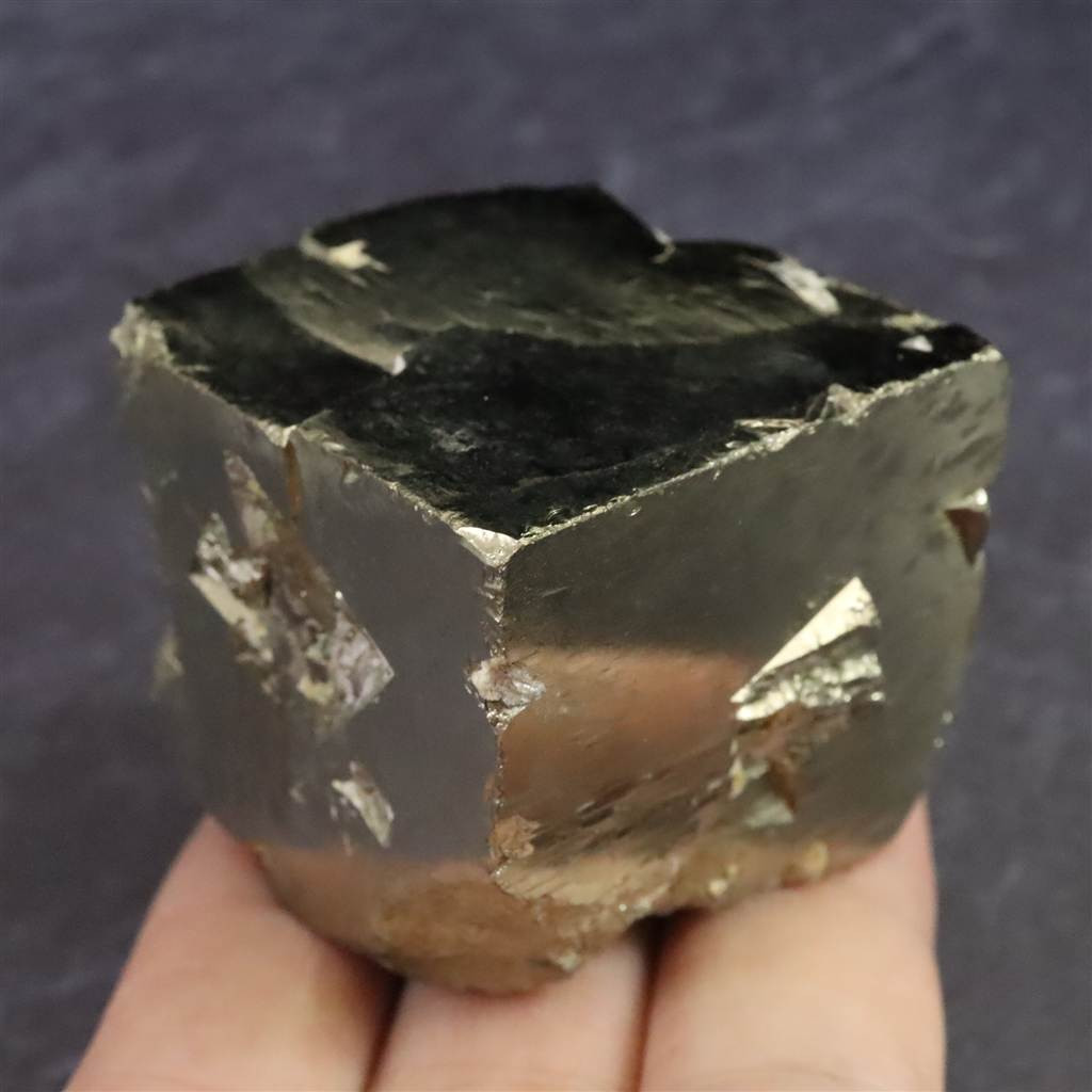 スペイン産 パイライト 黄鉄鉱  36mmキューブ 193.1g #64674