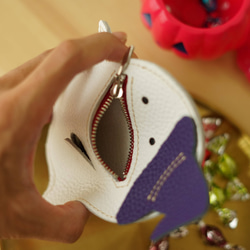 ハロウィンに！本革レザー・いたずら好きなリボンでおめかしオバケちゃんのカード＆コインケース　ストラップ取り付け可能 11枚目の画像