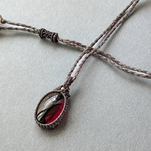 陽炎】ヘソナイトガーネット マクラメ編みネックレス ネックレス