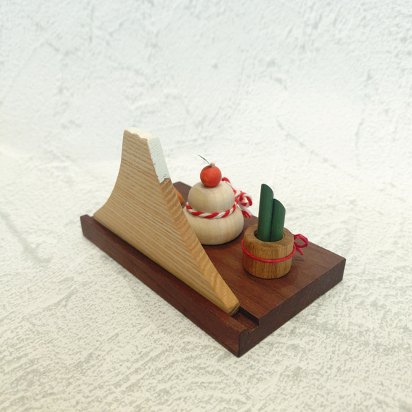 手のひらにちょこんと鏡もち・門松のお正月セット 木製／鏡餅／正月飾り／門松／富士山／縁起物 9枚目の画像