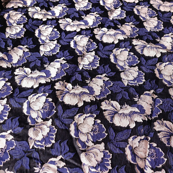 上品 刺繍生地 藍花柄 ジャガード織り生地 ☆生地幅約140cm×長さ50cm