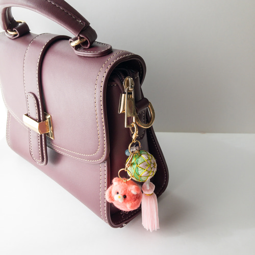 さすけねの【お守り手まり（恋守り）】可愛い御守りチャーム 天然石