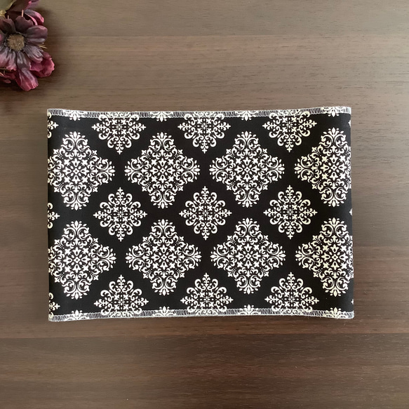 スクエアダマスク柄の半襟　モノトーン 黒／半衿 3枚目の画像