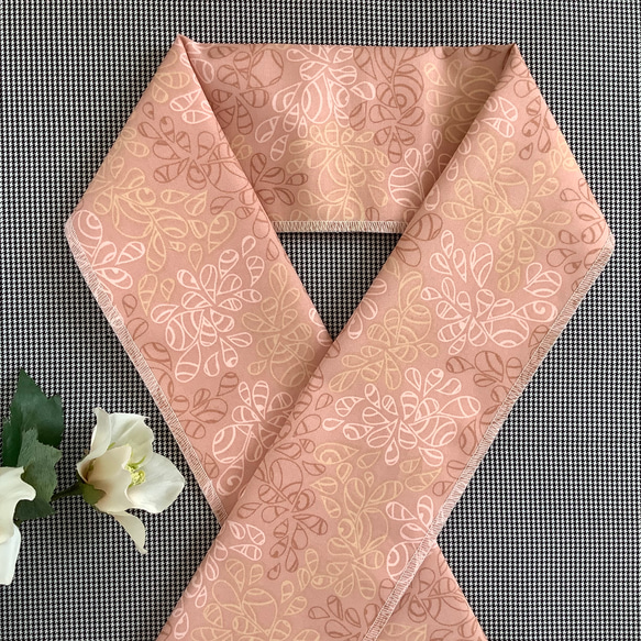 しずく抽象柄の半襟　珊瑚ピンク／半衿 1枚目の画像