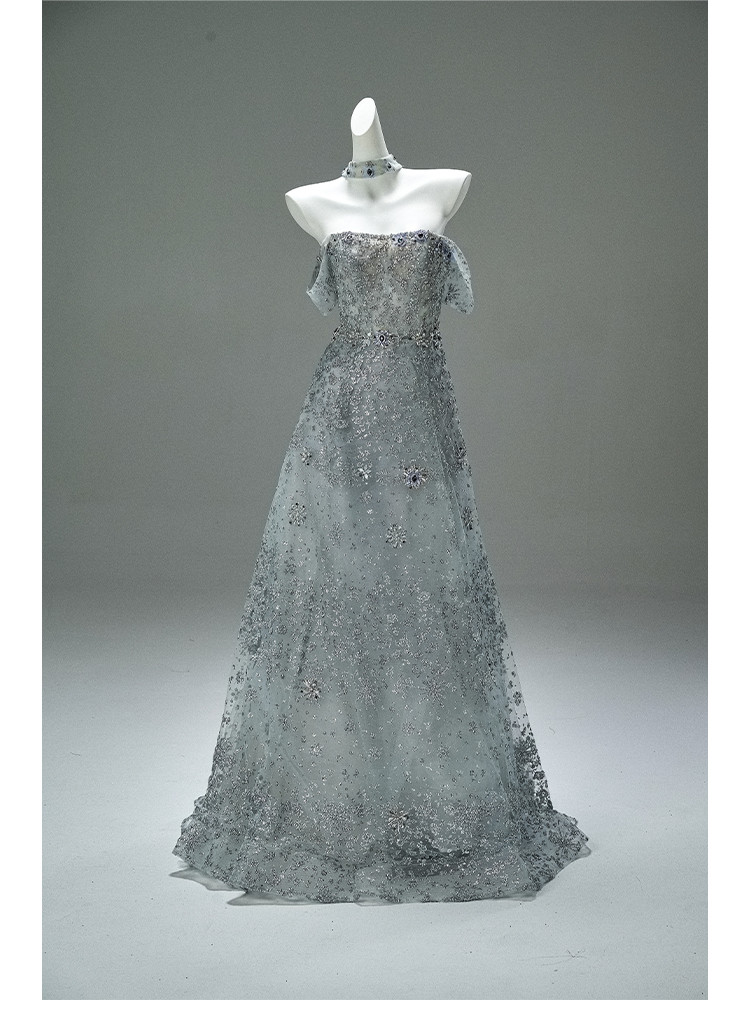 豪華 シルバー トレーン キラキラ ドレス ウェディングドレス パーティー 演奏会 二次会 前撮り 披露宴 AK113