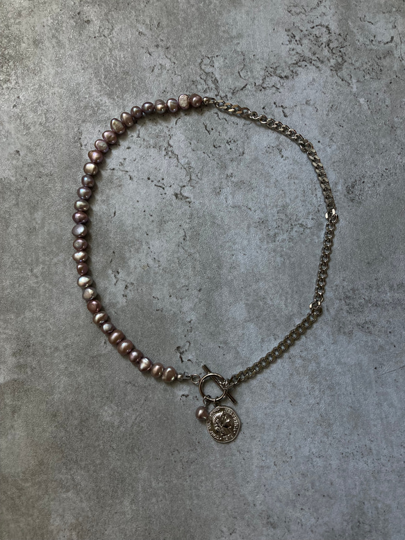 ーasymmetry pearl necklaceー　サージカルステンレス　パールネックレス　ネックレス 1枚目の画像