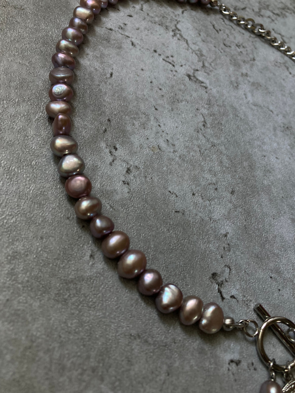 ーasymmetry pearl necklaceー　サージカルステンレス　パールネックレス　ネックレス 4枚目の画像