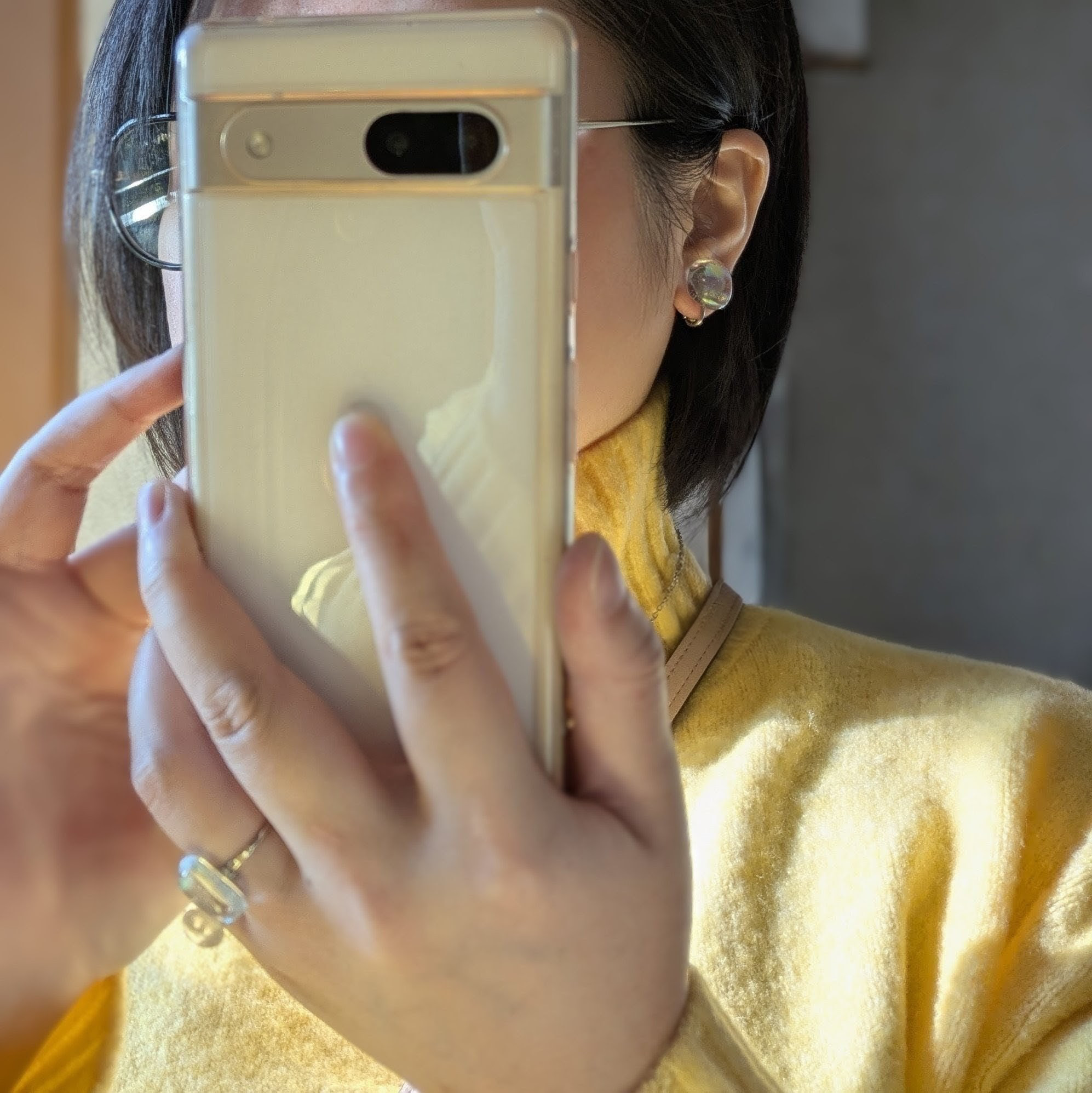 泡沫（うたかた）の輝き｜ダイクロガラスのイヤリング　冬限定2025