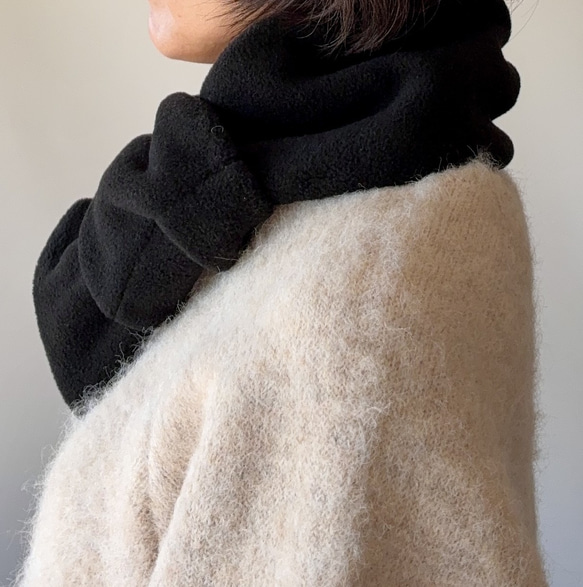 【☆新色☆大人の贅沢とろみフリース】ミニマフラー /ブラック 4枚目の画像