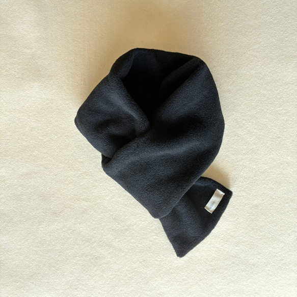 【☆新色☆大人の贅沢とろみフリース】ミニマフラー /ブラック 3枚目の画像