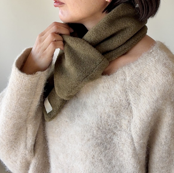 【☆新色☆大人の贅沢とろみフリース】ミニマフラー /カーキ 1枚目の画像