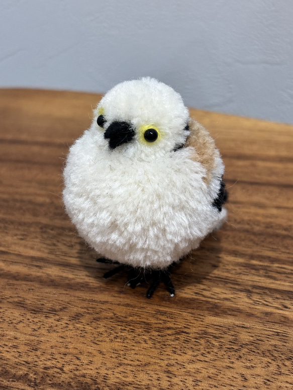 シマエナガ 毛糸ぽんぽん 小鳥ぽんぽん ハンドメイド 毛糸 ウール100