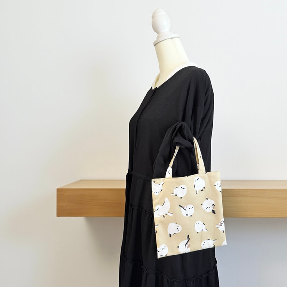 シマエナガ・ミモザ◆お散歩バッグ/ミニトートバッグ【5色よりお選びいただけます】 5枚目の画像