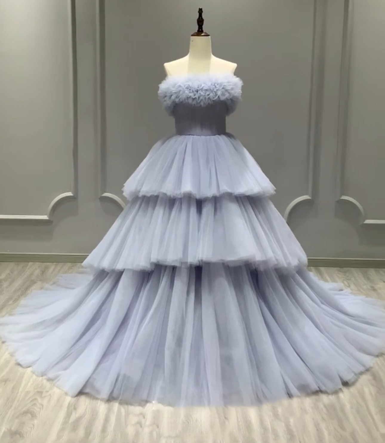 高評価続出　ラベンダー色　カラー変更可能　ギャザーオフショルダー　二の腕を隠せる　Princessパーティードレス前撮り