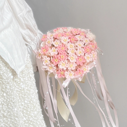 かぎ針編みブーケ 毛糸編み ウェディングブーケ リボン パール 紫 青