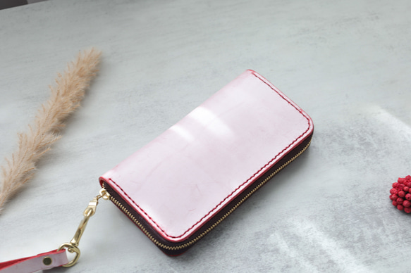 「天然石×皮革組合」拉鍊風琴「長皮夾」收納容量超強 第6張的照片