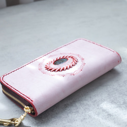 「天然石×皮革組合」拉鍊風琴「長皮夾」收納容量超強 第3張的照片