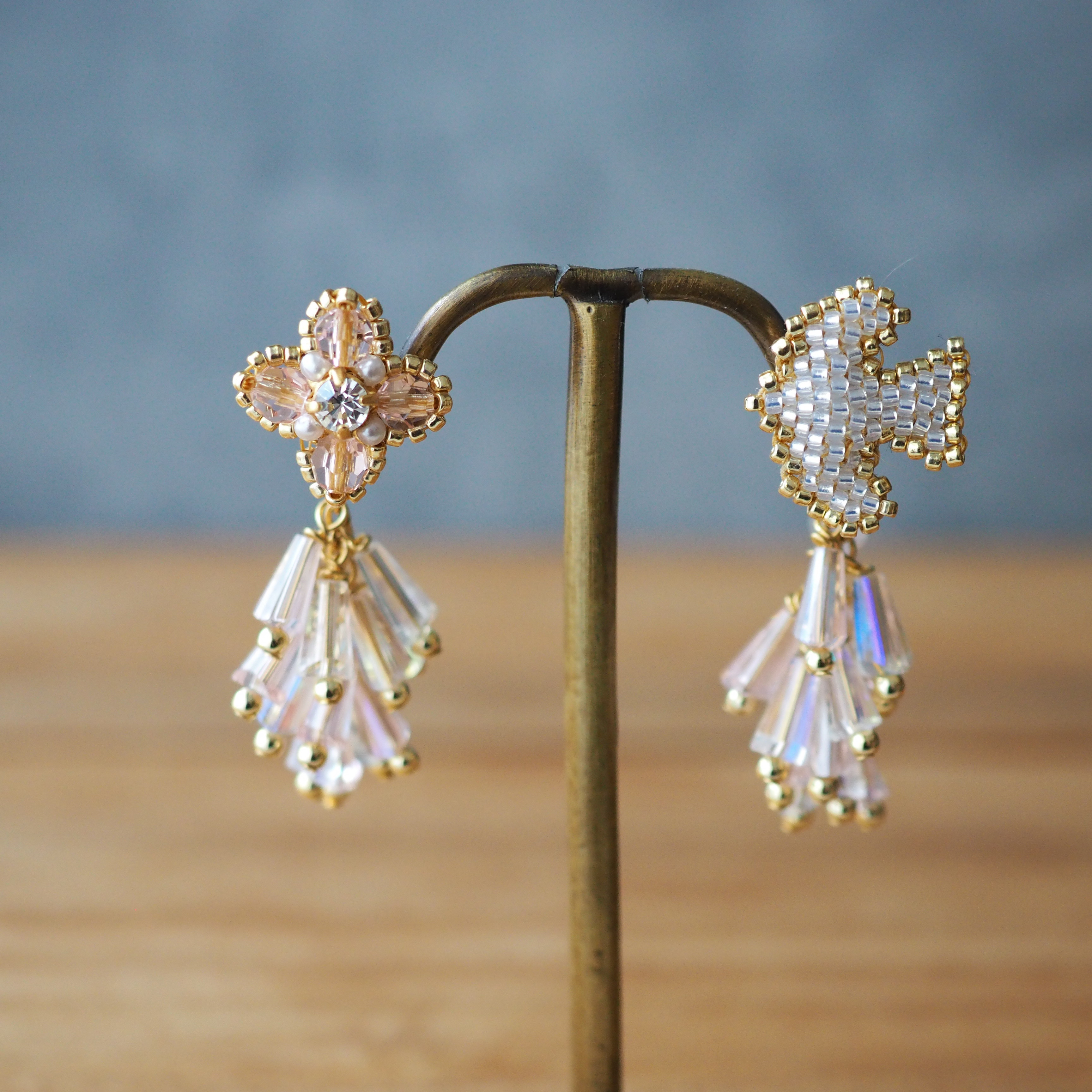 beads jewelry『鳥と花』2wayピアス（くすみピンク)※なくなり次第終了