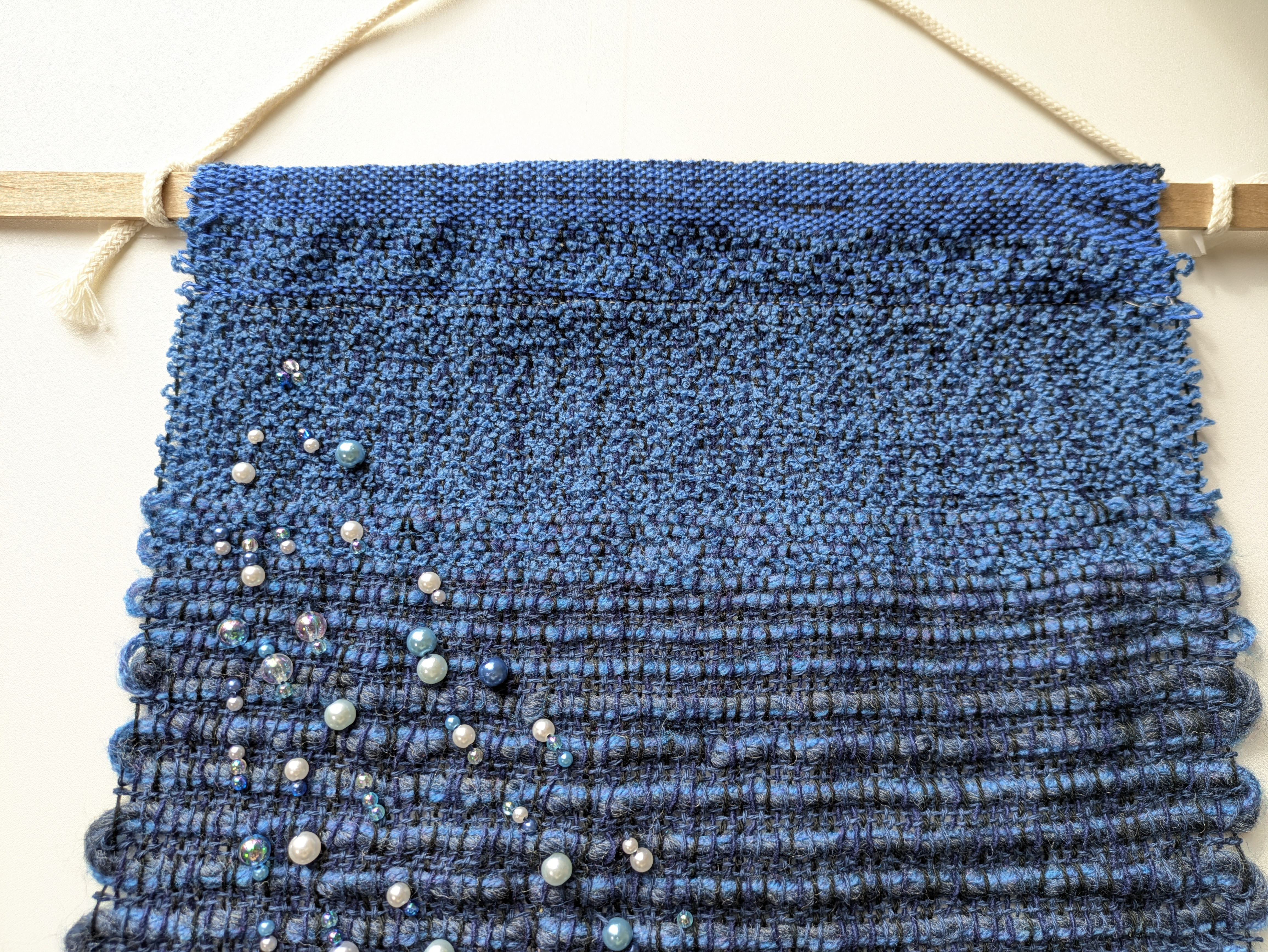 手織り布のタペストリー　夜空に輝くパールの星　　一点もの