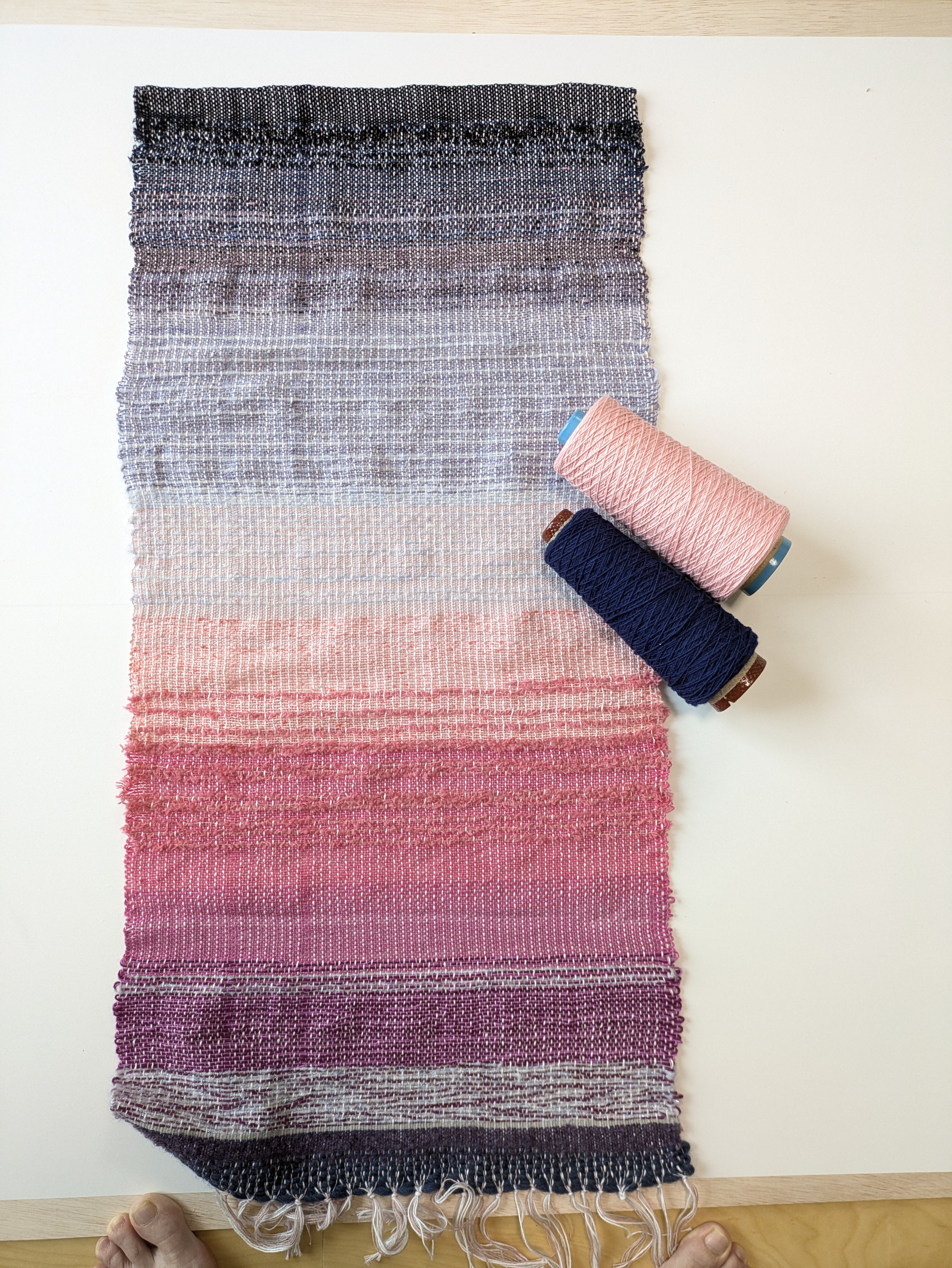 手織り布のタペストリー　朝焼けの空　　一点もの