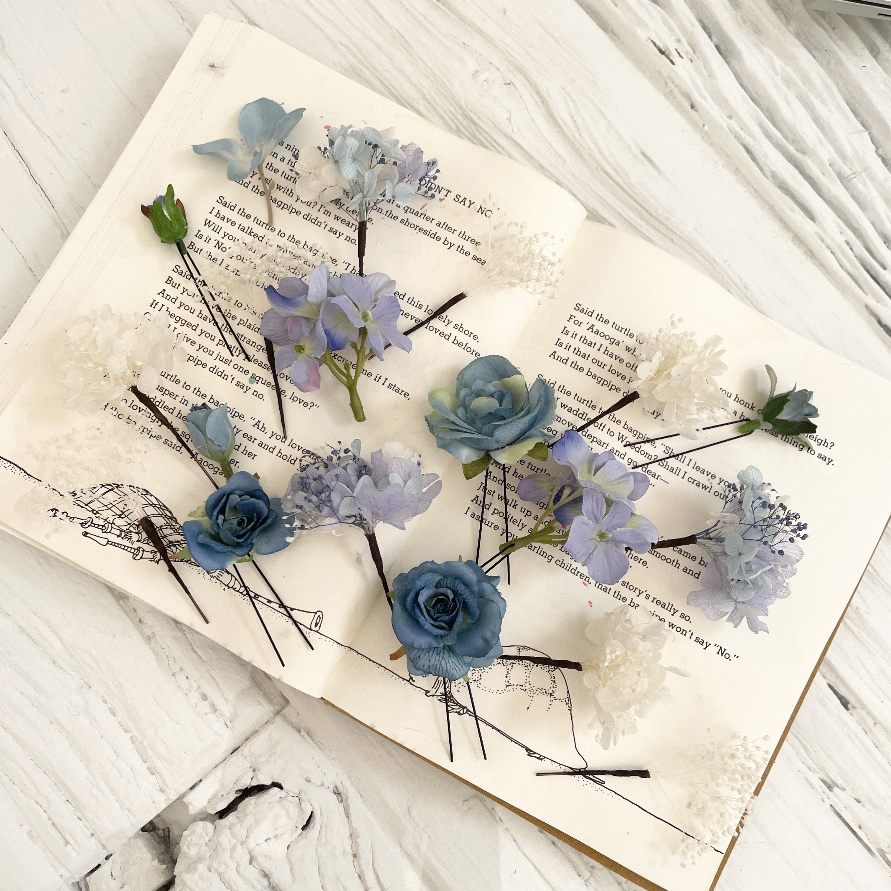 ターコイズブルー　髪飾り　ヘッドドレス　ラプンツェル