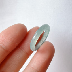 【新入荷】本翡翠保証‼️天然A貨無処理本翡翠くり抜きリング　藍水13号　T09009 5枚目の画像